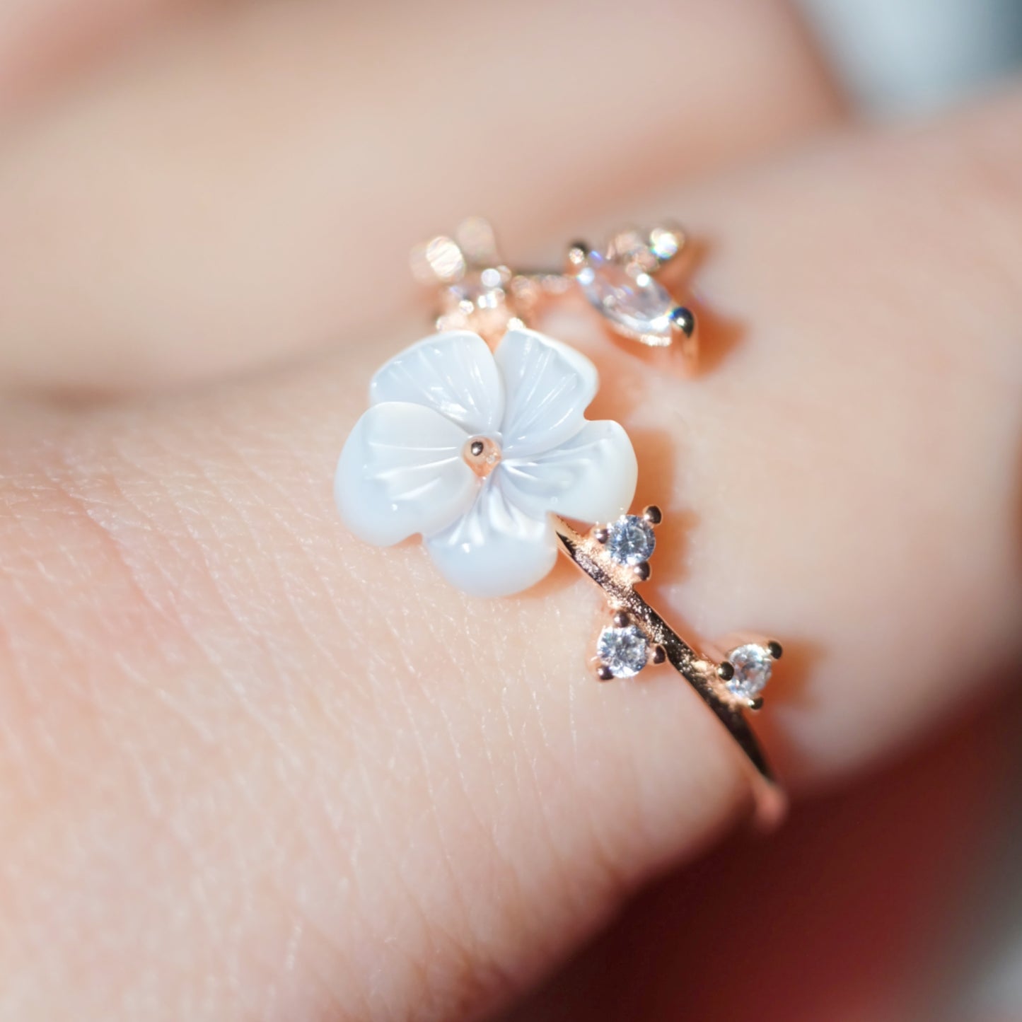 Кольцо Star Wish Vine Flower Open Ring из стали S925 с покрытием из 18-каратного розового золота, украшенное ракушками и цирконами, регулируемая длина.