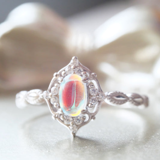 Vintage Style Moon Ring 925 Sterling Silver Women Engagement Rings White Golding Promise Rings Mother‘s Day Gift for Girlfriend perfect jewelry