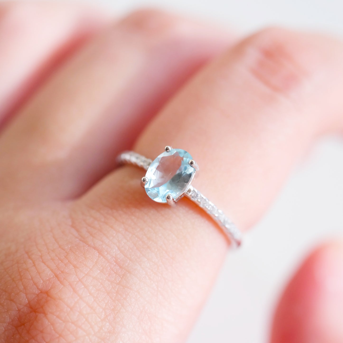 Natural Aquamarine Oval Cut Gemstone Ring