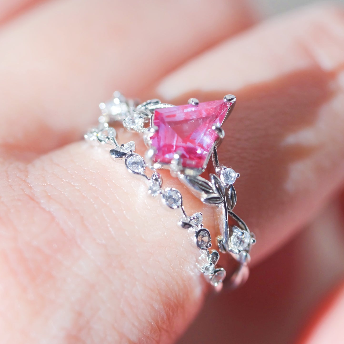 Alexandrite Forest Leaf Rhombus Double-Layer Nature-Inspired Design Ring Set