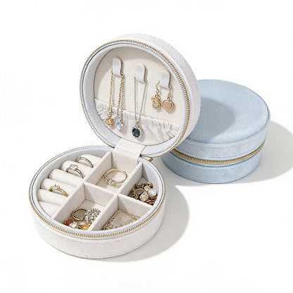 Star Wish round velvet travel jewelry case organizer with compact design and multiple compartments for jewelry storage.