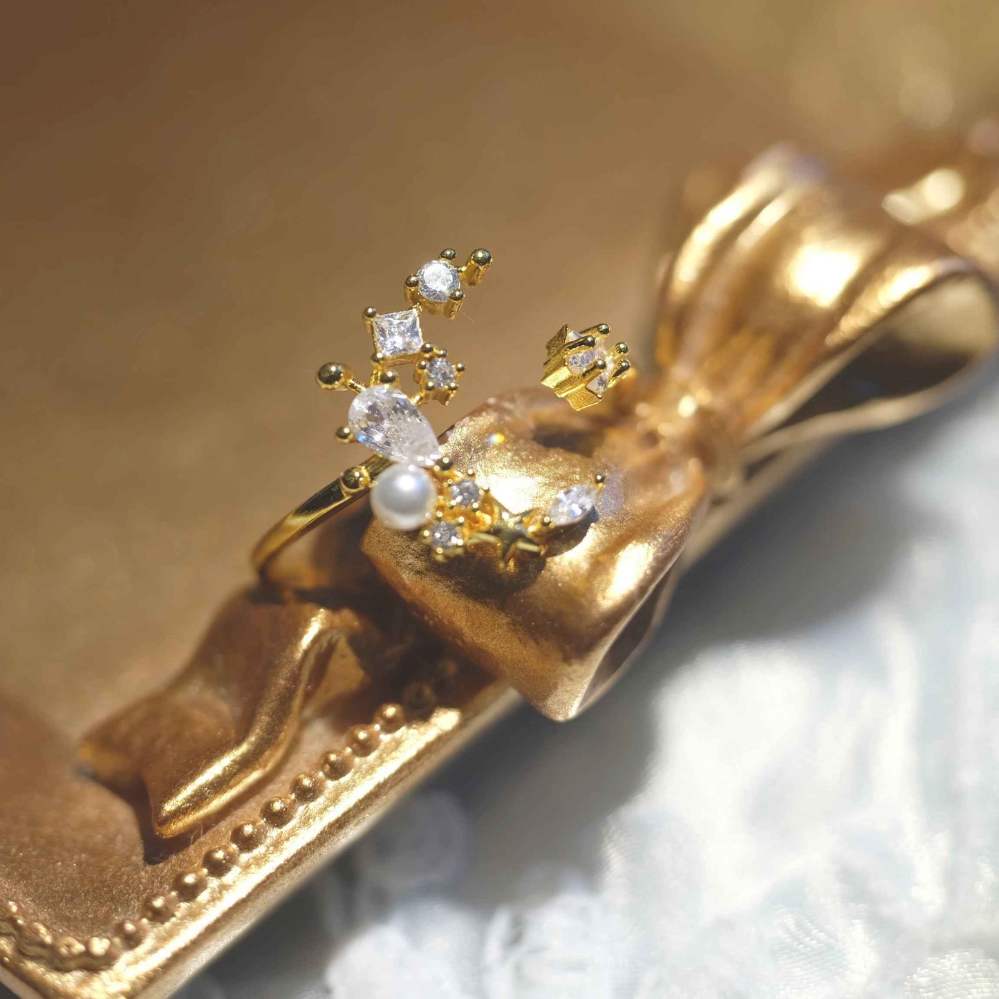 STAR WISH moon and star zircon adjustable ring front view