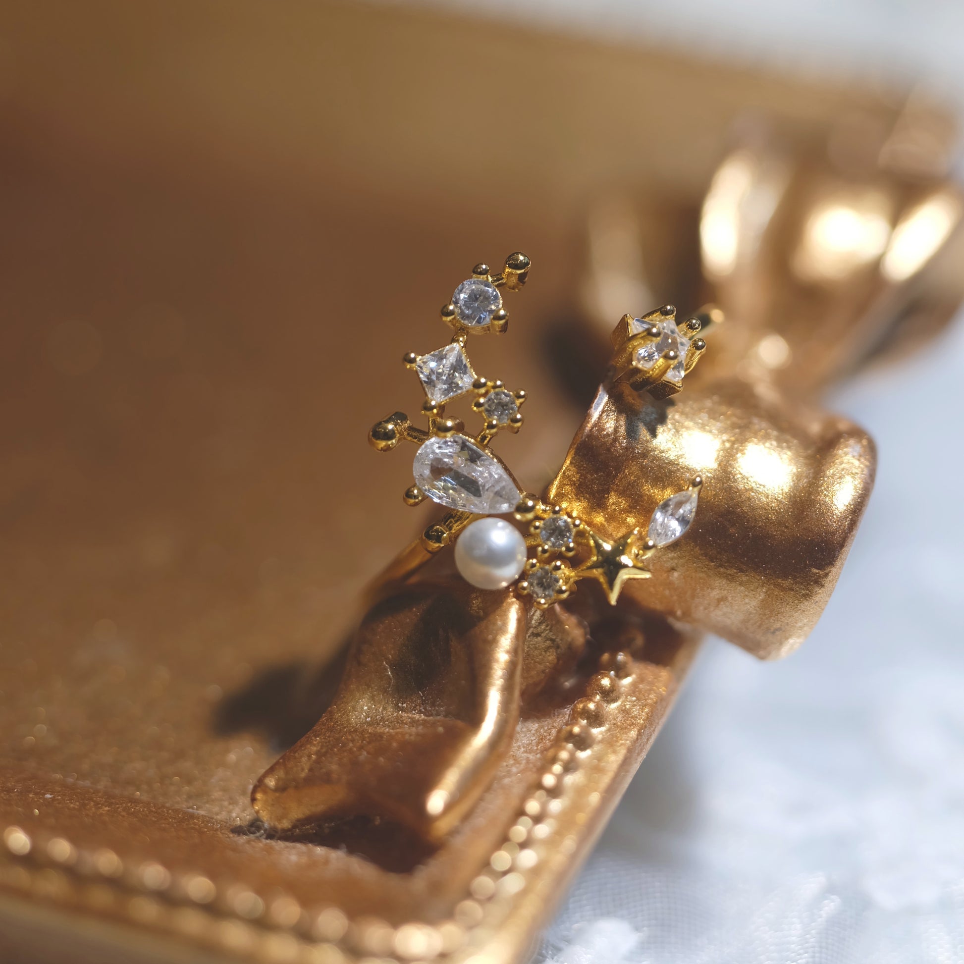 STAR WISH moon and star zircon adjustable ring pearl and crescent detail