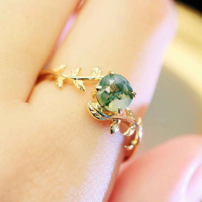STAR WISH moss agate leaf ring as nature inspired gift jewelry