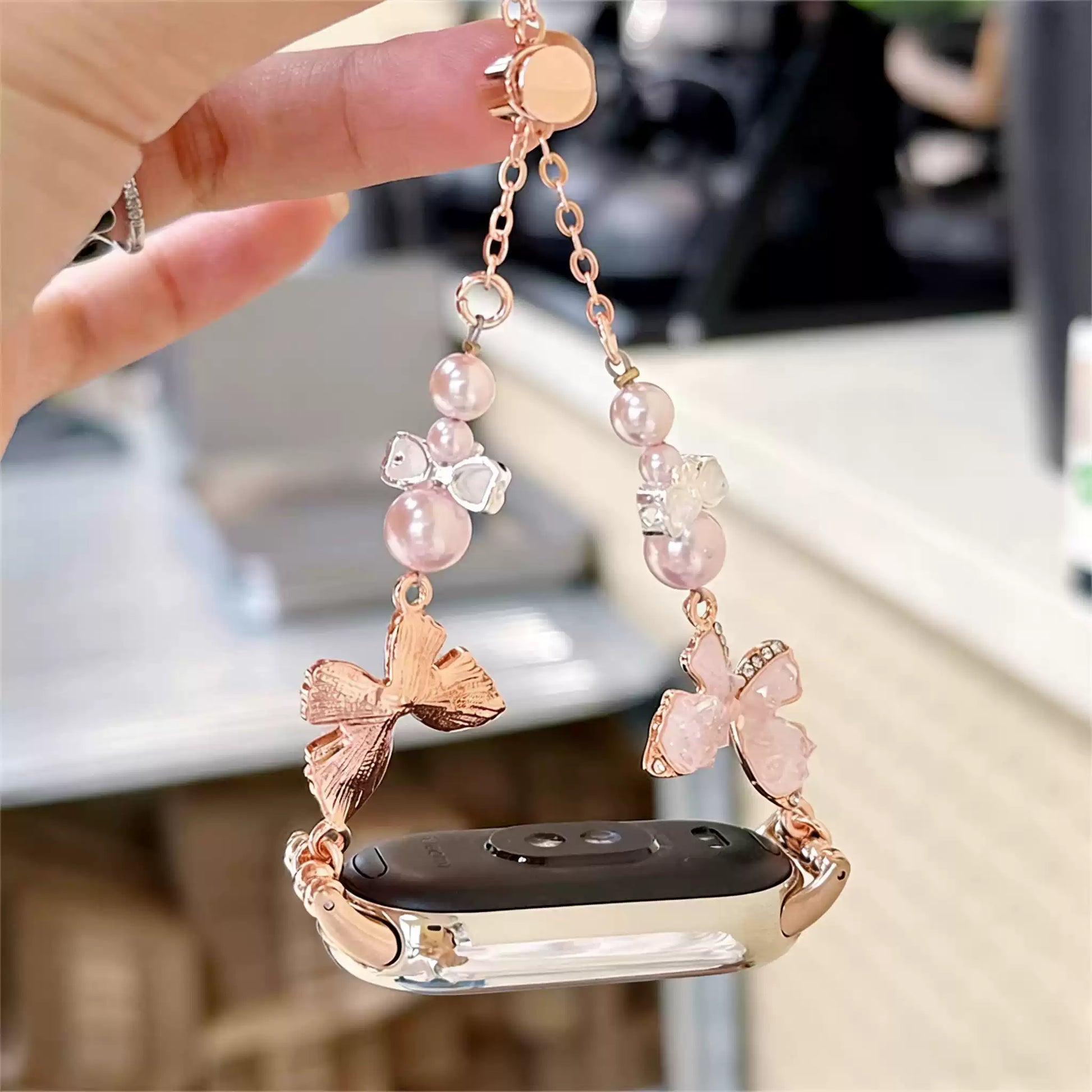 Crystal bow pearl Apple Watch band side view